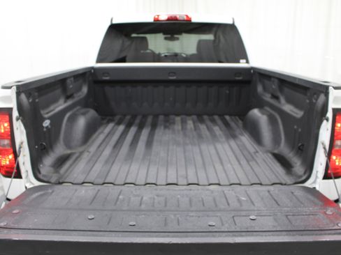 Used 2015 Chevrolet Silverado 1500 LT w/ LT Convenience Package image 19