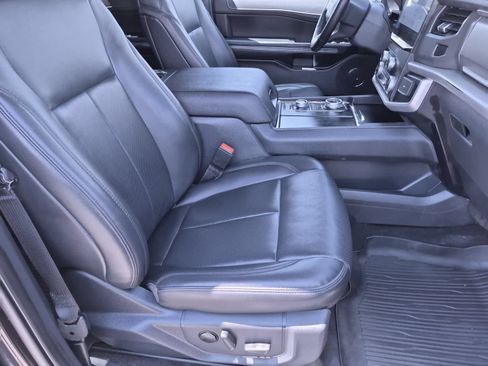 Used 2023 Ford Expedition Max XLT AWD/4WD image 21