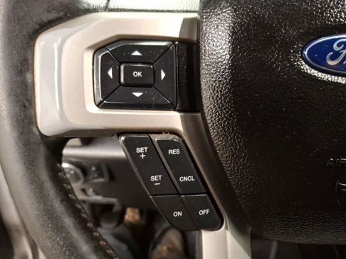 Used 2017 Ford F250 Lariat w/ Lariat Value Package image 21