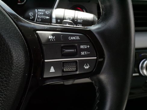 Used 2024 Honda Pilot Elite image 26