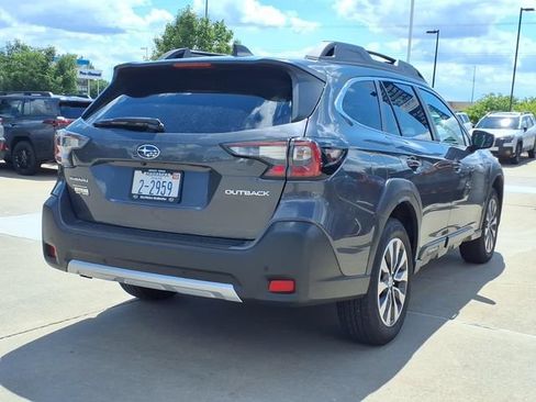 Certified 2025 Subaru Outback Limited AWD/4WD image 5
