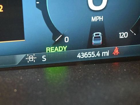 Used 2024 Ford F150 XLT w/ Mobile Office Package image 37