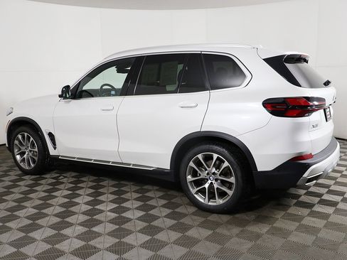 Used 2024 BMW X5 xDrive40i image 15