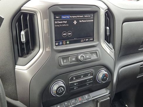 Used 2023 Chevrolet Silverado 1500 Custom image 24