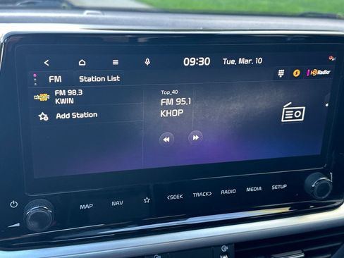 Used 2023 Kia Forte GT-Line image 14