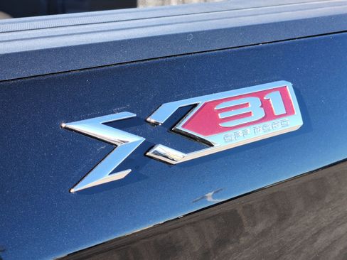 New 2026 GMC Sierra 1500 SLT w/ SLT Premium Package AWD/4WD image 13