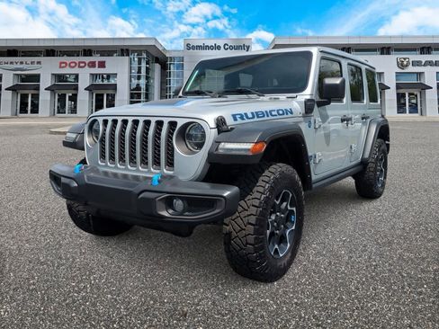 Used 2022 Jeep Wrangler Unlimited Rubicon 4xe w/ Safety Group AWD/4WD image 4