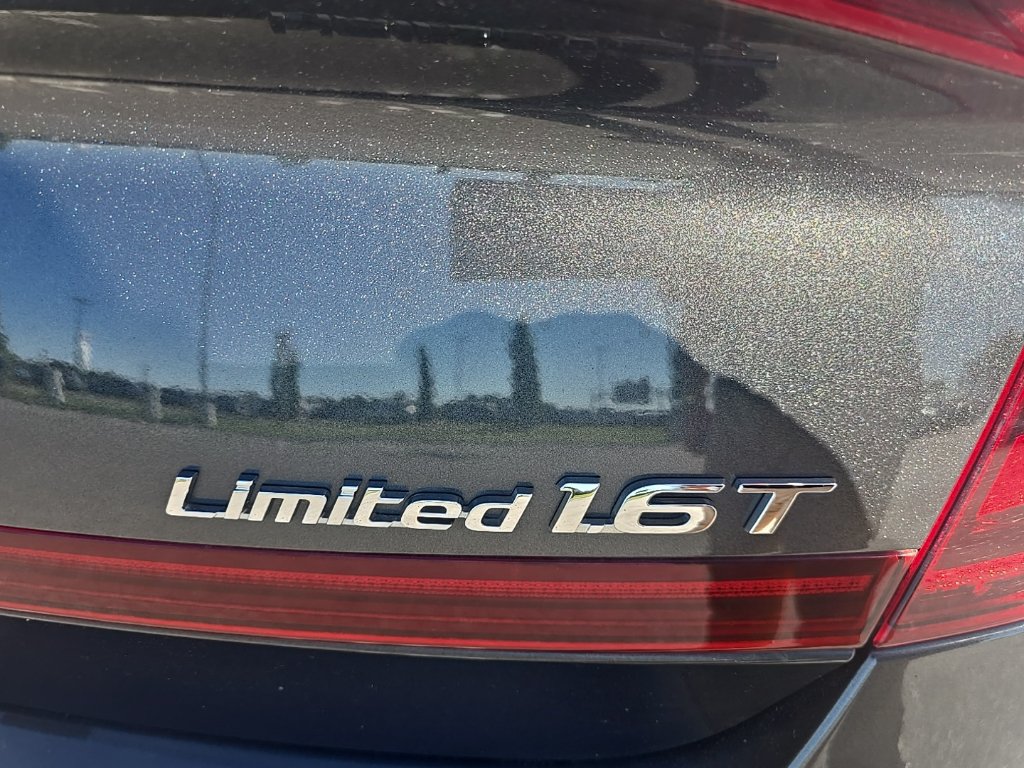 Used 2023 Hyundai Sonata Limited FWD image 7