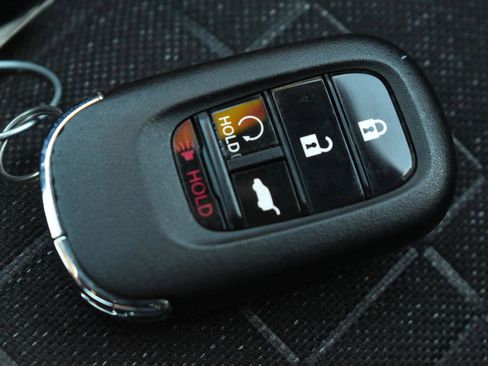 Used 2025 Honda HR-V Sport image 33