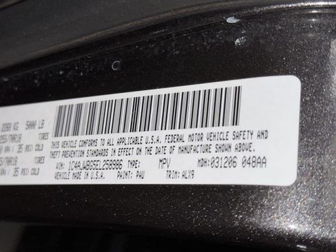 Used 2014 Jeep Wrangler Sahara w/ Connectivity Group image 30