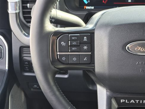 Used 2025 Ford F250 Platinum image 26