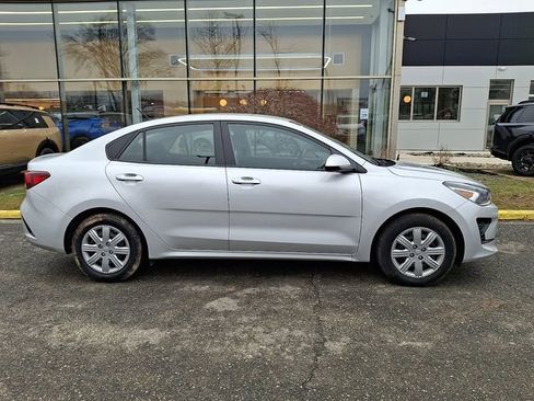 Certified 2022 Kia Rio S image 7