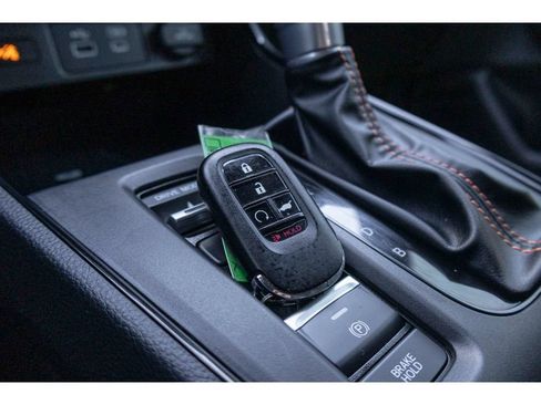 Used 2025 Honda CR-V Sport-L image 27