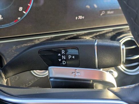 Used 2021 Mercedes-Benz E 350 4MATIC Sedan image 12