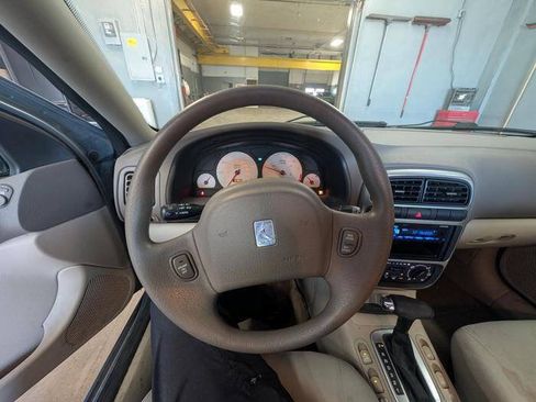 Used 2003 Saturn L-Series L200 FWD image 33