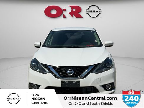 Used 2019 Nissan Sentra SR FWD image 2