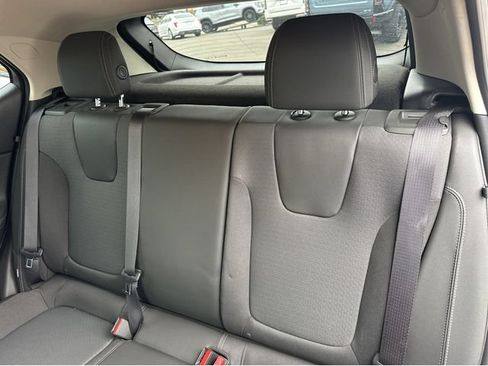 Used 2024 Buick Encore GX Preferred FWD image 15