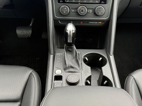 Certified 2021 Volkswagen Atlas SE AWD/4WD image 13