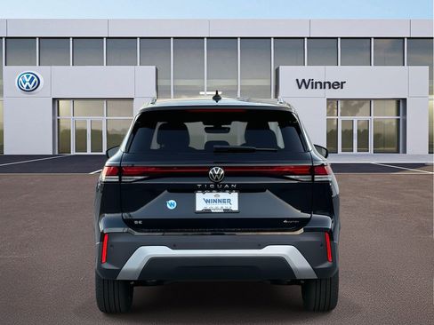 New 2026 Volkswagen Tiguan SE image 5