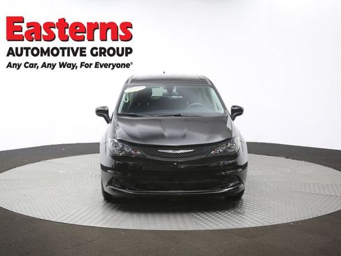 Used 2022 Chrysler Voyager LX FWD image 54