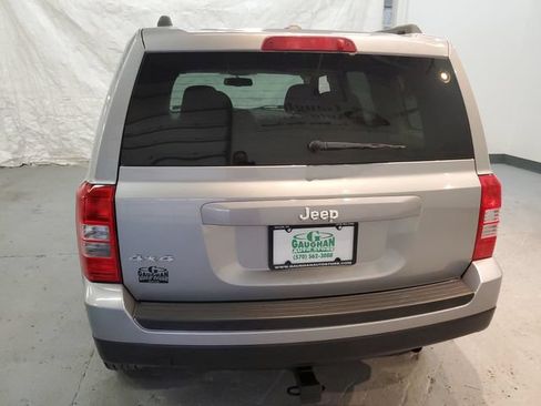 Used 2014 Jeep Patriot Sport w/ Power Value Group AWD/4WD image 5