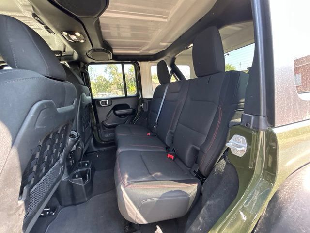 Used 2021 Jeep Wrangler Unlimited Rubicon w/ Dual Top Group AWD/4WD image 47