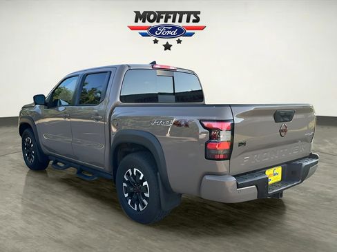 Used 2023 Nissan Frontier PRO-4X w/ Pro Convenience Package image 7