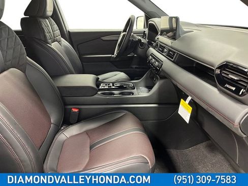New 2026 Honda Pilot Black Edition image 25
