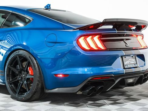 Used 2020 Ford Mustang Shelby GT500 w/ Technology Package image 17