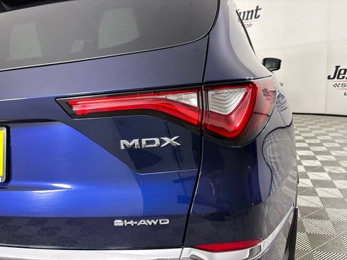 Used 2022 Acura MDX SH-AWD w/ Advance Package image 34