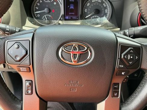 Used 2021 Toyota Tacoma TRD Pro AWD/4WD image 30