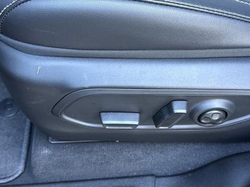 New 2026 Jeep Grand Cherokee Altitude image 13