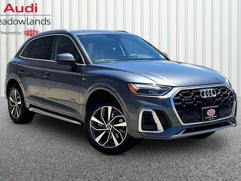 Used 2023 Audi Q5 2.0T Premium Plus w/ Premium Plus Package AWD/4WD image 3