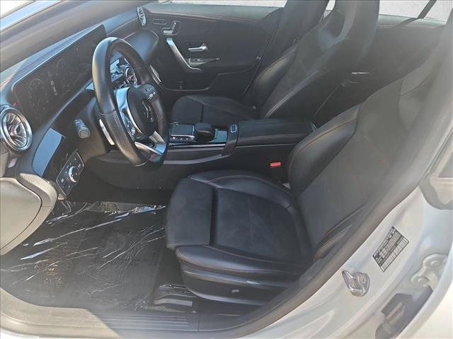 Used 2021 Mercedes-Benz CLA 250 image 15