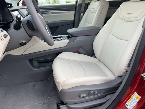 New 2026 Cadillac XT5 Premium Luxury w/ Driver Assist Package AWD/4WD image 22