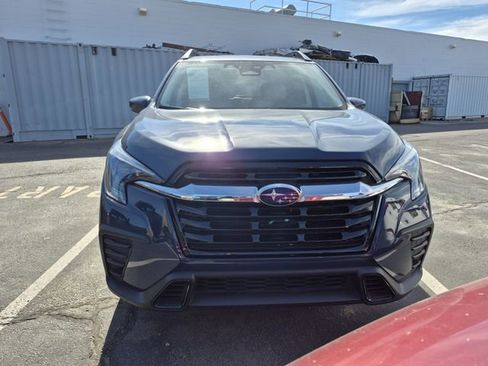 Used 2025 Subaru Ascent Premium image 2