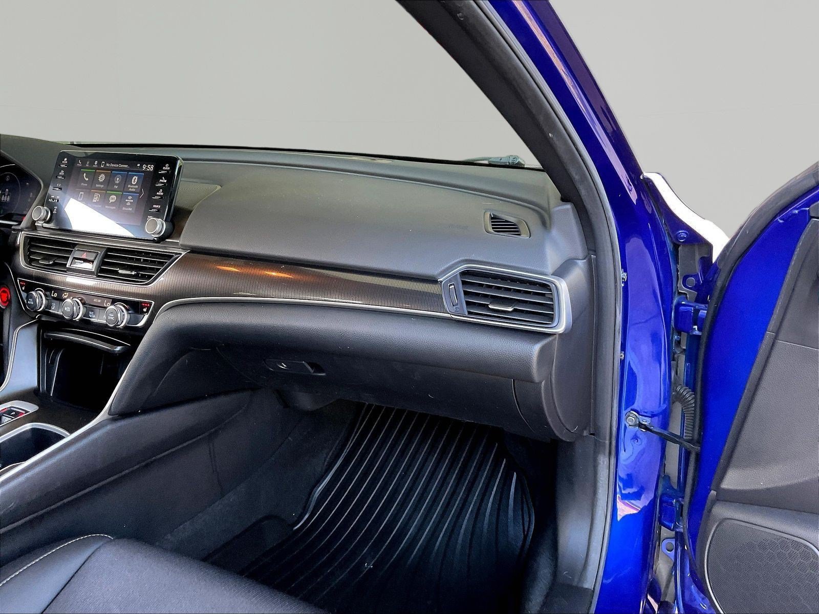 Used 2021 Honda Accord Sport image 26