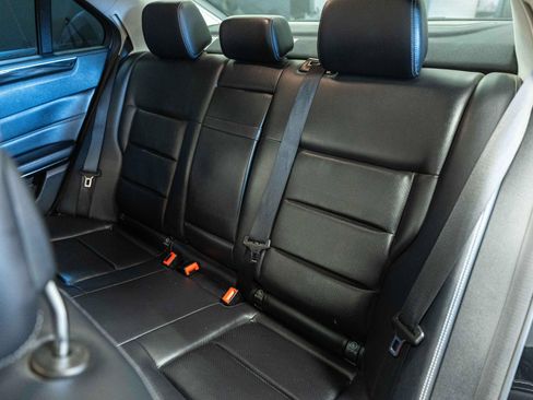 Used 2014 Mercedes-Benz E 350 Sedan image 11