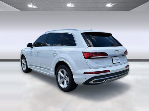 Used 2023 Audi Q7 2.0T Premium w/ Convenience Package AWD/4WD image 3