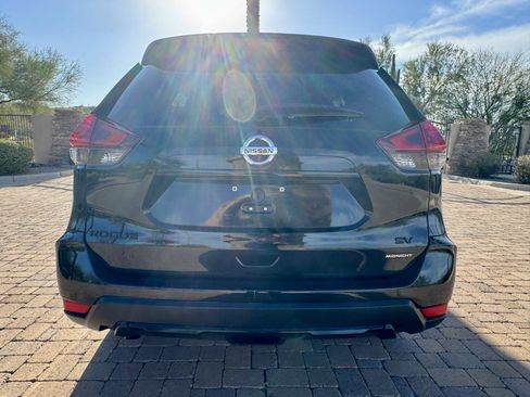 Used 2018 Nissan Rogue SV FWD image 7