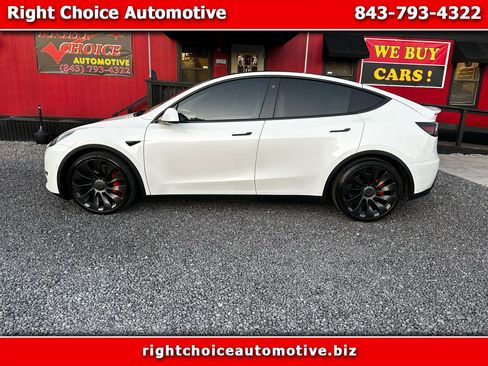 Used 2022 Tesla Model Y Performance image 1