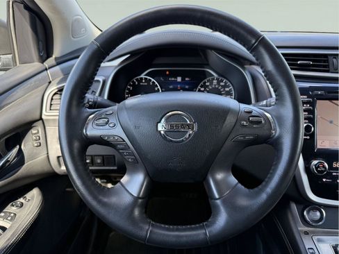 Used 2020 Nissan Murano SL w/ Moonroof Package AWD/4WD image 12