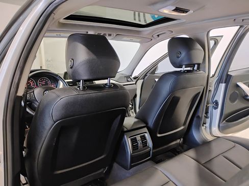 Used 2017 BMW 320i Sedan image 15