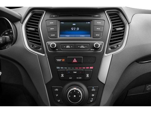 Used 2018 Hyundai Santa Fe Sport w/ 2.4L Tech Package 04 FWD image 7