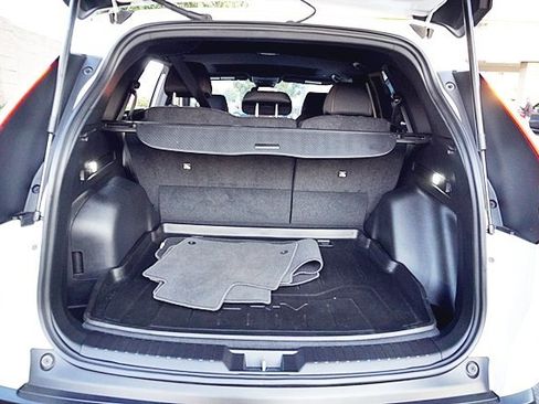 Used 2025 Honda CR-V Sport image 13