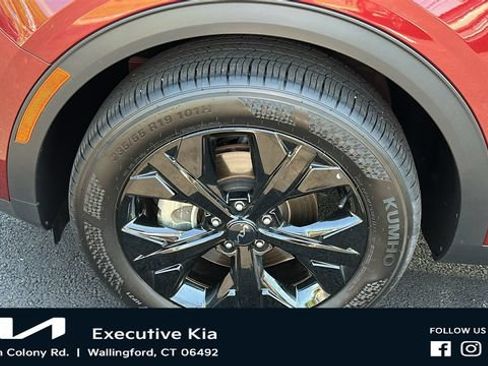 Certified 2025 Kia Sportage X-Line AWD/4WD image 8