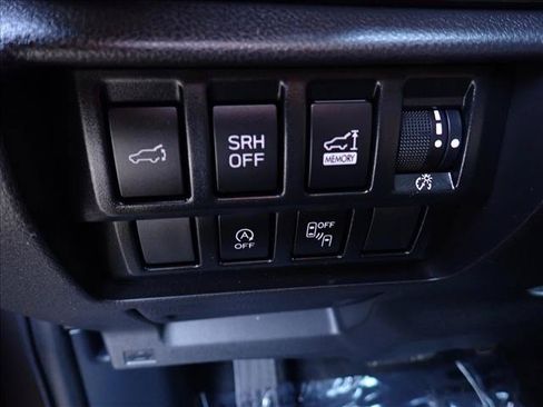 Certified 2024 Subaru Forester Premium AWD/4WD image 18