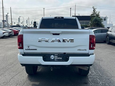 Used 2025 RAM 2500 Laramie AWD/4WD image 8