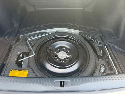 Used 2015 Lexus IS 350 w/ F-Sport Package RWD image 17
