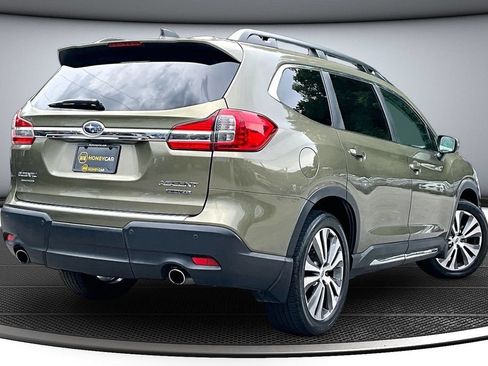 Used 2022 Subaru Ascent Limited w/ Technology Package AWD/4WD image 6
